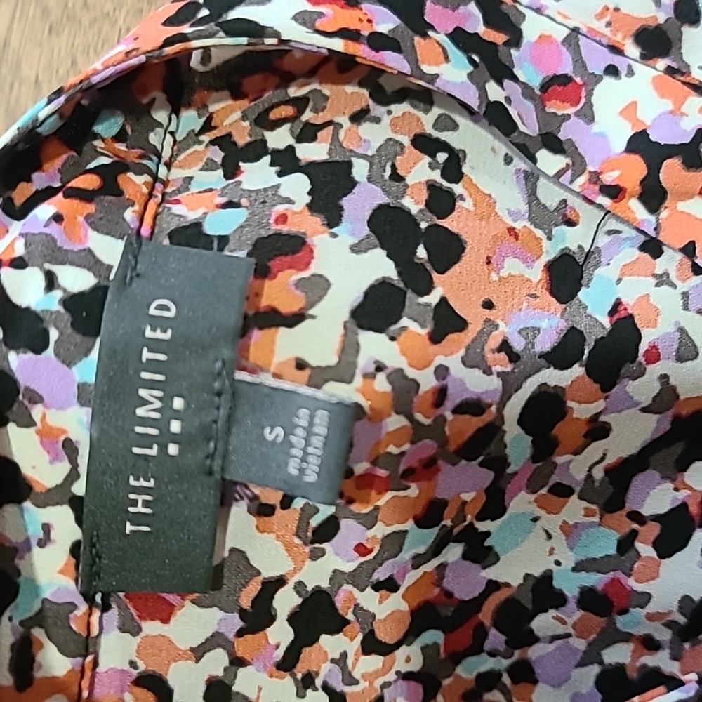 The Limited Blouse - Picture 5 of 5